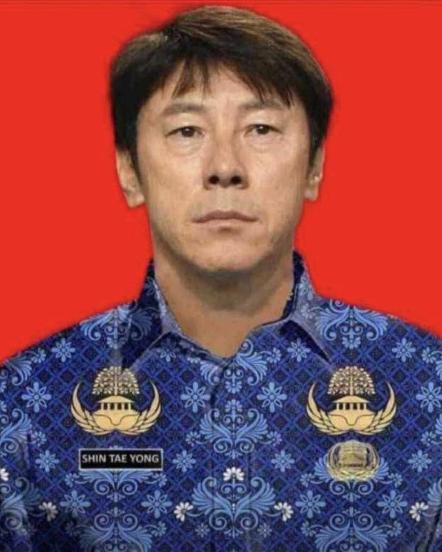 Twitter.com/RamosChaniago